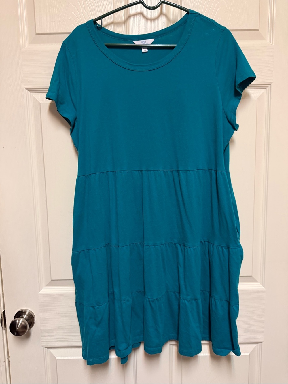 Time and Tru Teal Tiered Short Sleeve Midi Dress
